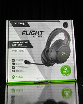 HyperX CloudX Flight Wireless Gaming Headset thumbnail 9